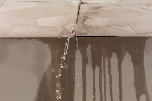 Professional Water Damage Restoration technician working in Hope, AR